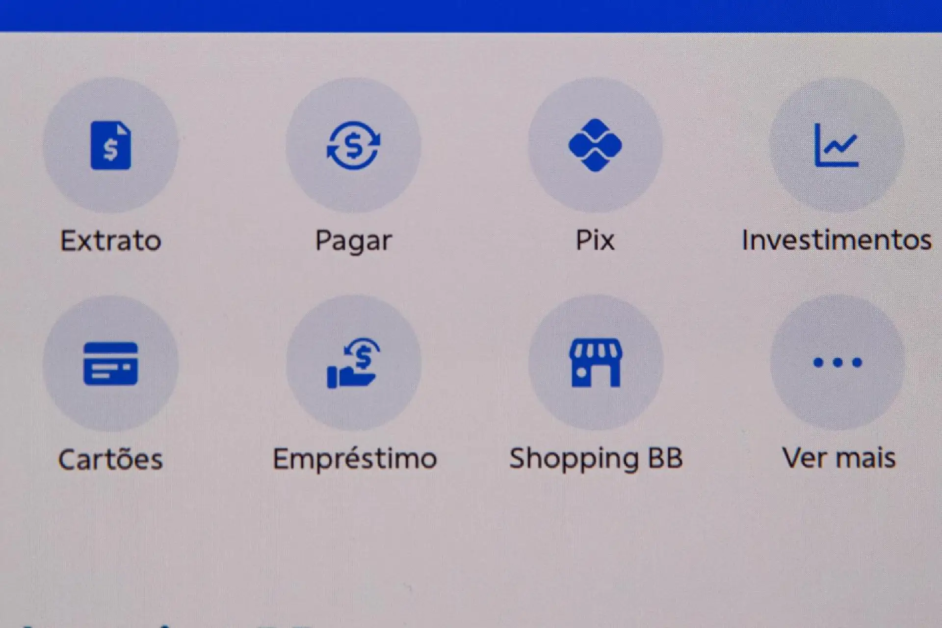 Aderr inova e vira a primeira do país a permitir pagamento de taxas no cartão de crédito