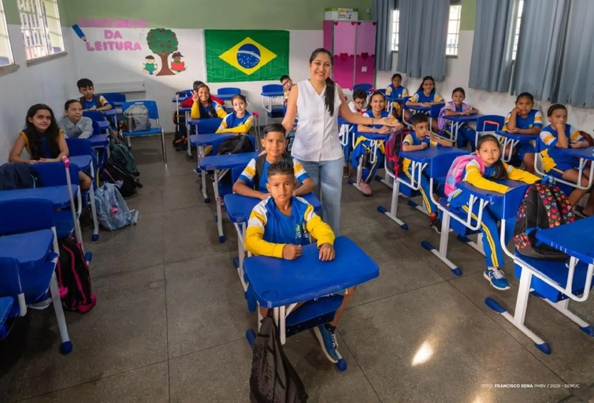 Alunos da rede municipal de ensino retornaram às aulas nesta quarta-feira, 22