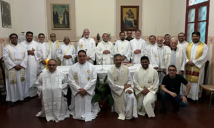 “Antes de te chamar, Deus te amou”, afirma Dom Arnaldo Neto durante missa com os padres de Jundiaí e Roraima.