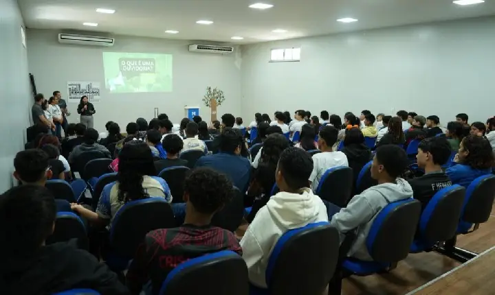 Assembleia Legislativa retoma projeto nas escolas