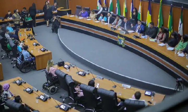 Assembleia realiza audiência pública sobre soberania e desafios do SUS em Roraima