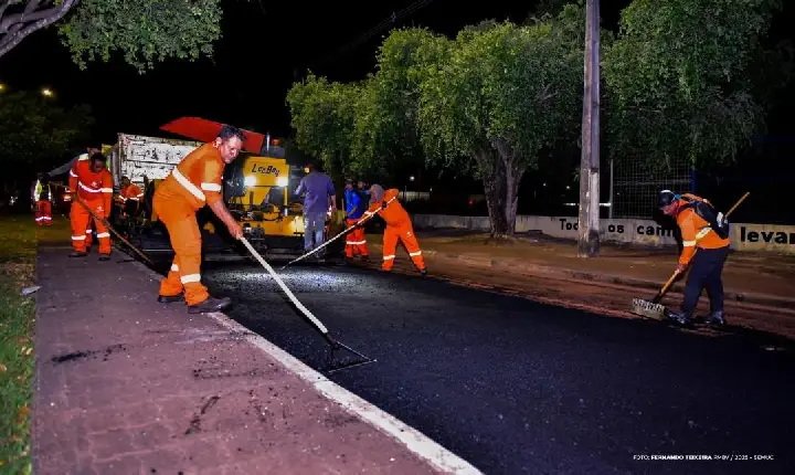 Av. São Sebastião passa por recapeamento; obras vão beneficiar mais de 80 vias na capital