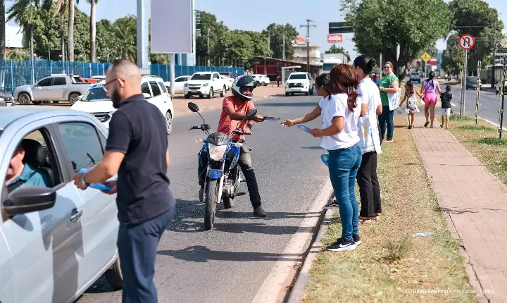 Blitz educativa mobiliza população contra o trabalho infantil