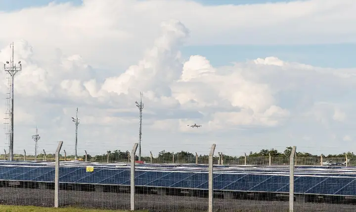 Boa Vista Airport inaugura usina fotovoltaica com capacidade para suprir 100% da demanda de energia
