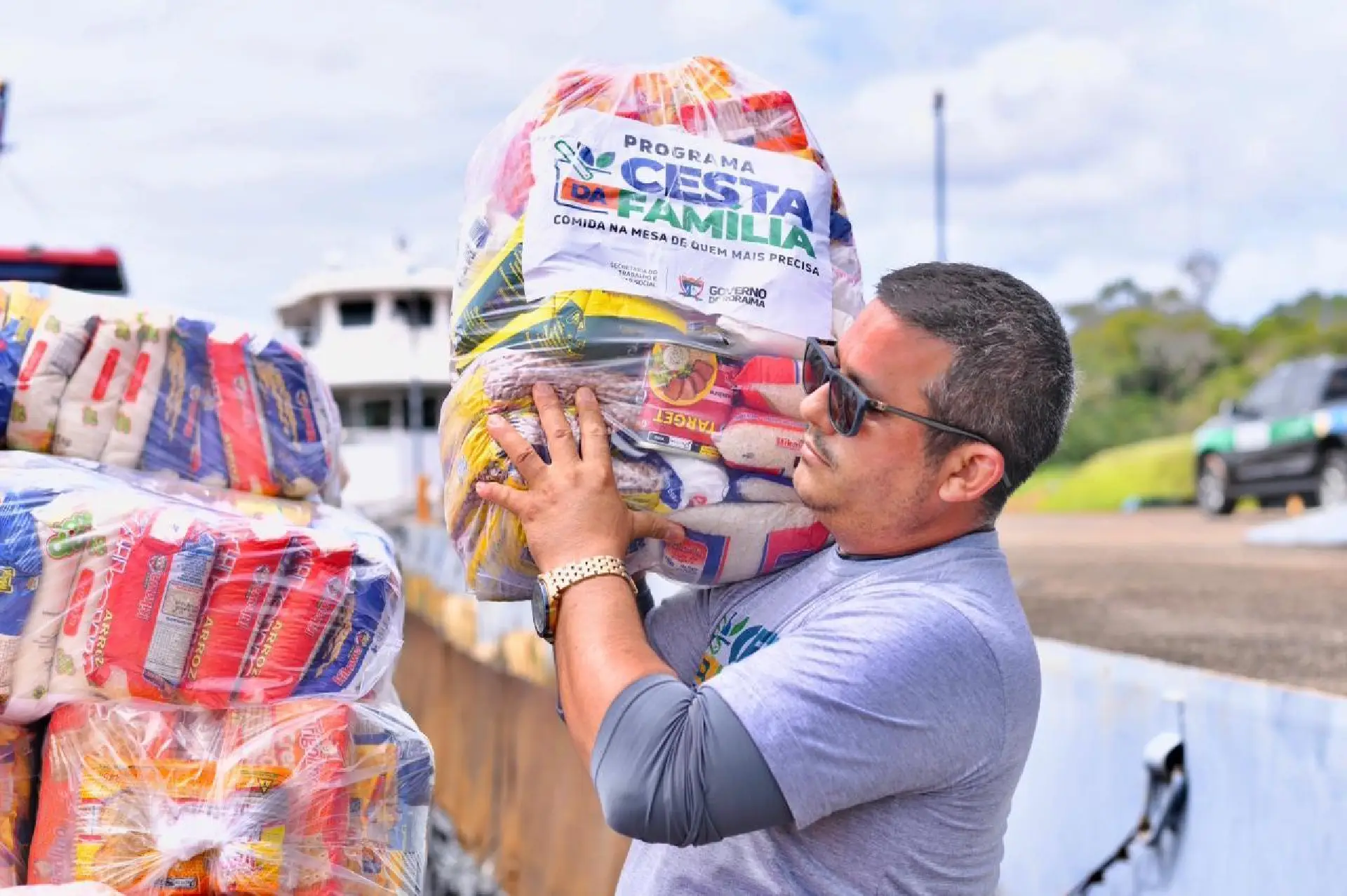Boa Vista recebe nova etapa de entrega domiciliar do Programa Cesta da Família