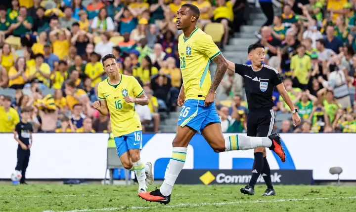 BRASIL APRESENTA DIFICULDADES E BUSCA EMPATE COM A AUSTRÁLIA NO ÚLTIMO LANCE DO AMISTOSO