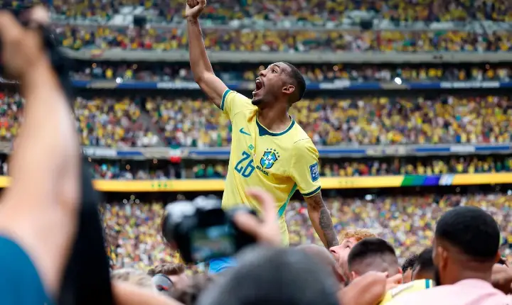 Brasil conhece adversário das oitavas nesta terça; Ancelotti demonstra confiança