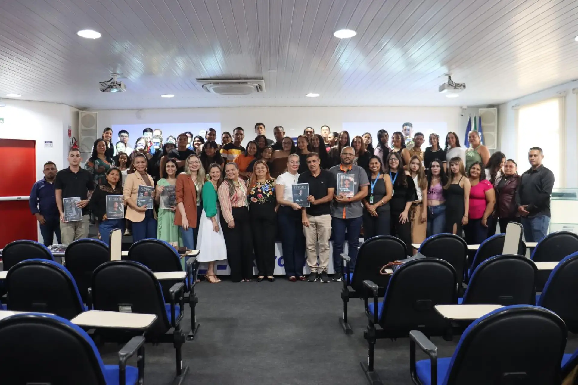 Café Empresarial marca encerramento do primeiro módulo do NEJ e reúne estudantes, empresários e famílias