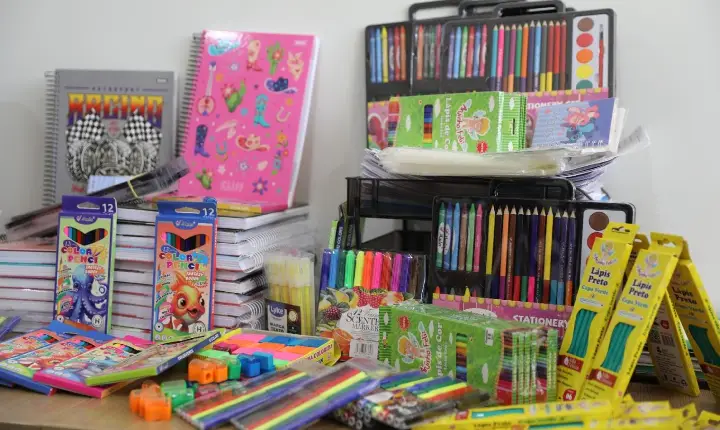 Campanha da DPE-RR arrecada materiais  escolares para alunos da rede pública