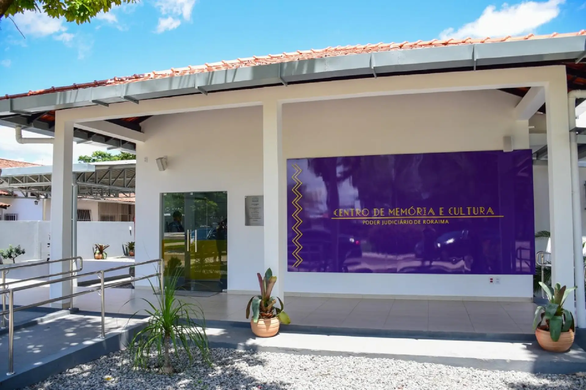 Centro de Memória e Cultura recebe mostra sobre a história da Polícia Rodoviária Federal