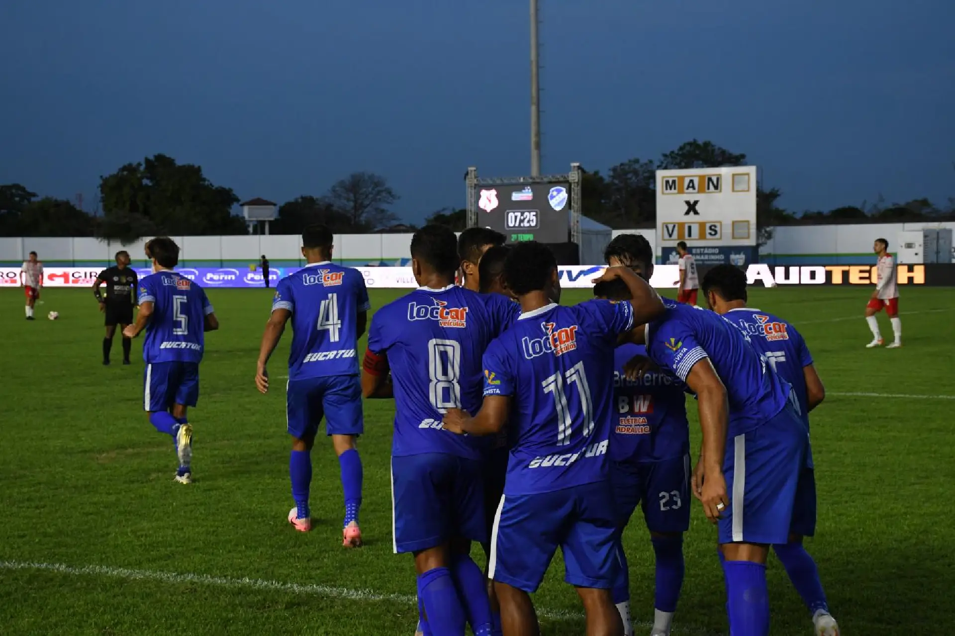 Com chuva de gols e quebra de recorde, São Raimundo reassume a liderança do Campeonato Roraimense