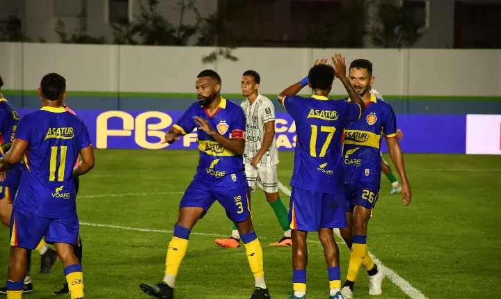 Com emoção até os minutos finais, GAS e Monte Roraima empatam em jogo equilibrado pelo Roraimense