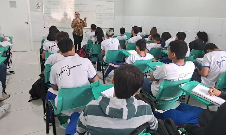 MATRÍCULAS 2026 TEM MAIS DE 18 MIL VAGAS NA REDE ESTADUAL