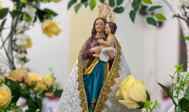 Comunidade se prepara para celebrar a padroeira com novena, missa e arraial