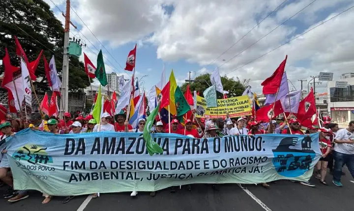 COP30: Na Marcha dos Povos, a Igreja se une aos defensores do meio ambiente