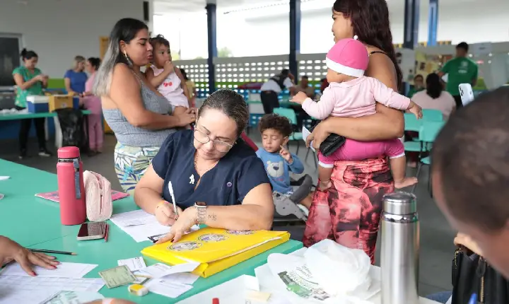 Defensoria Solidária oferta atendimentos de saúde, vacinação e serviços diversos