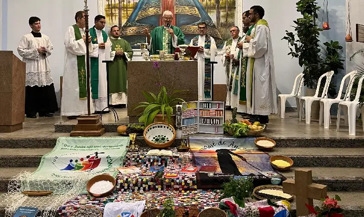 Diocese de Roraima celebra Jubileu dos Catequistas com peregrinação e missa