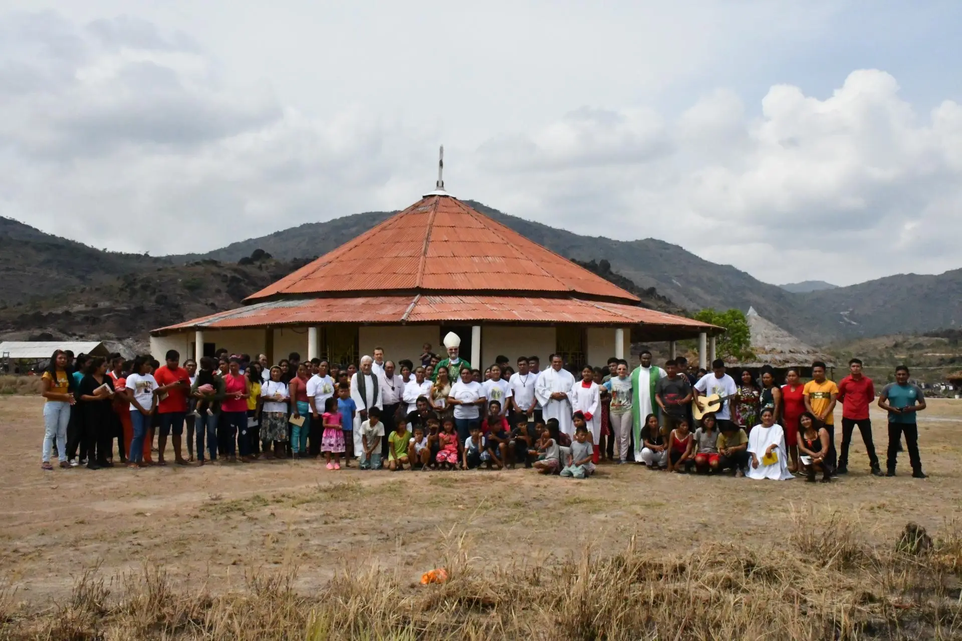 Diocese de Roraima celebra Jubileu dos Povos Indígenas em evento histórico no Surumu