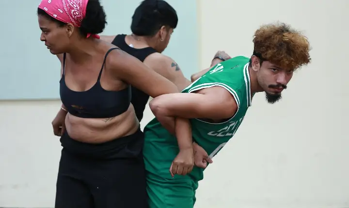 Do palco à criação: Camila Morena traz experiência do teatro a Boa Vista