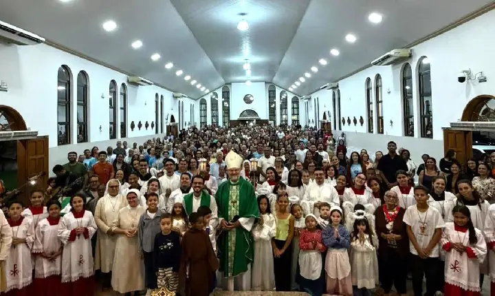 Dom Evaristo Spengler realiza visita pastoral à Diocese de São Mateus, no Espírito Santo
