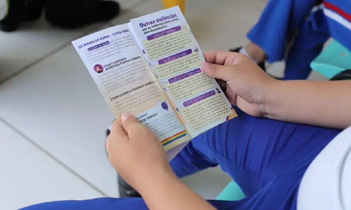 DPE-RR mobiliza estudantes em campanha de enfrentamento à violência contra a mulher