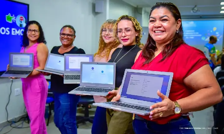 EJA de Boa Vista adotará tablets e outros recursos tecnológicos a partir de 2026