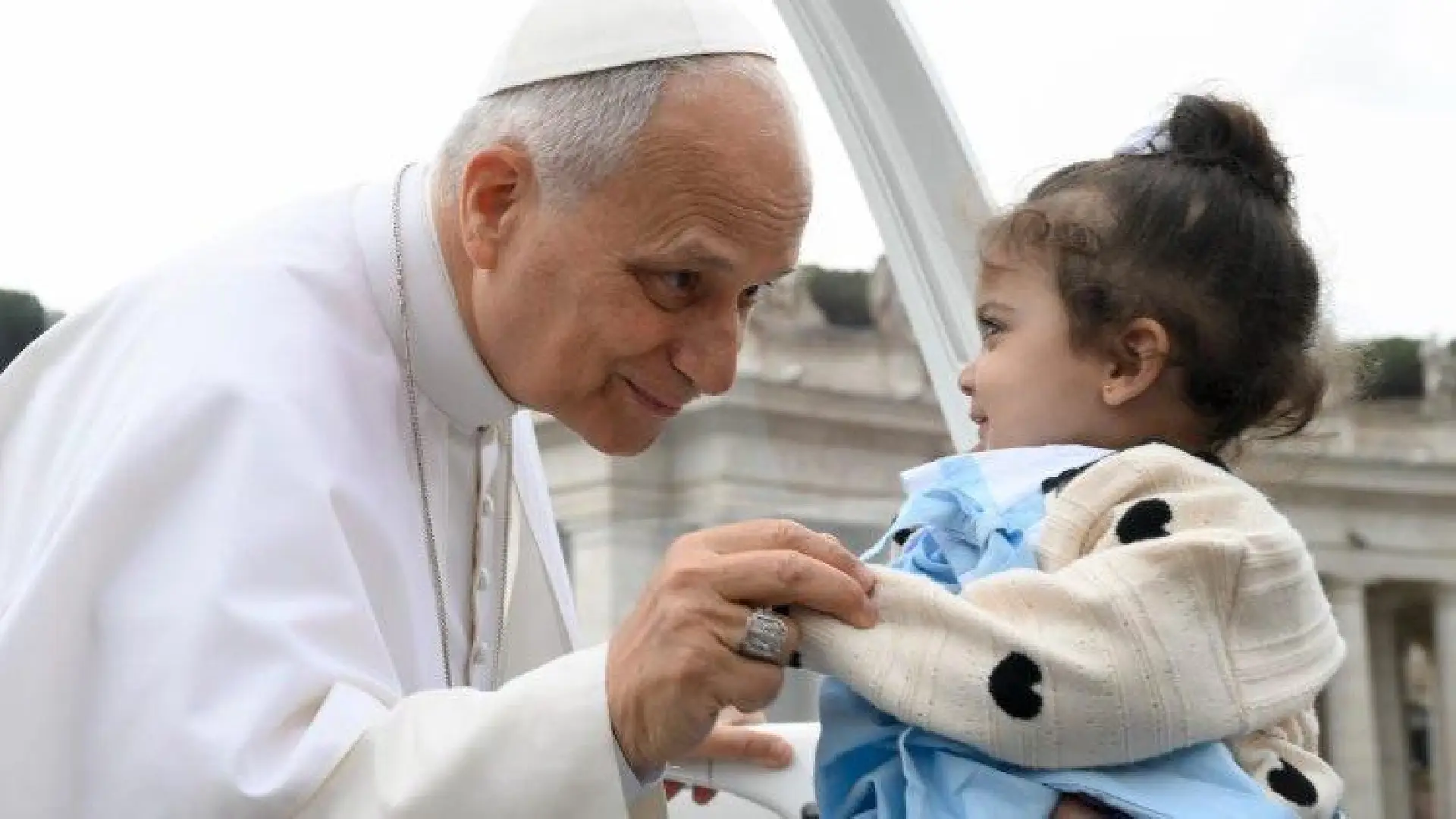 Em homenagem a Nossa Senhora de Fátima, Papa reforça papel de Maria na Igreja