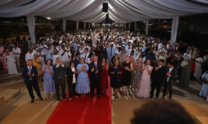 “Enfim, Casados!” celebra união de 258 casais durante casamento coletivo no Parque do Rio Branco