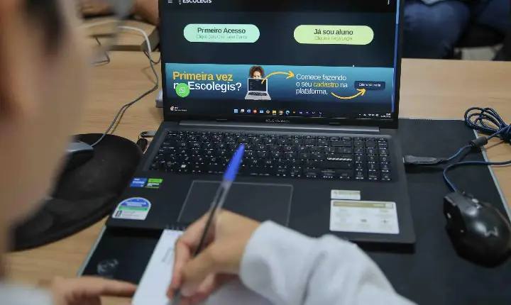 Escolegis abre mais de 30 mil vagas para cursos gratuitos a distância