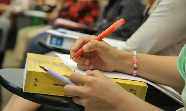 Escolegis promove aulão gratuito para concurso público da saúde de Boa Vista