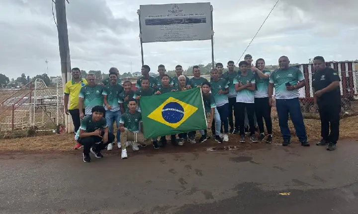 Estudantes de Caracaraí representam o Brasil em torneio escolar na Guiana