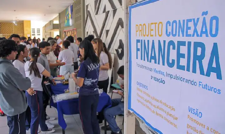 Feira estimula espírito empreendedor entre estudantes