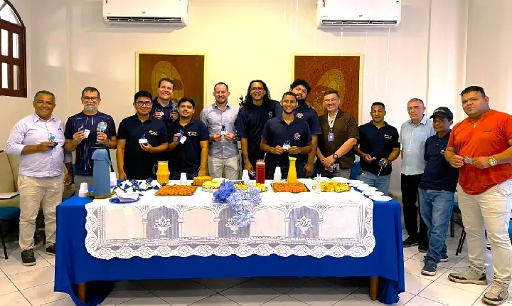 Funcionários da Rádio Monte Roraima FM e da Diocese participam de palestra sobre saúde do Homem com o Dr. Everton Walczak