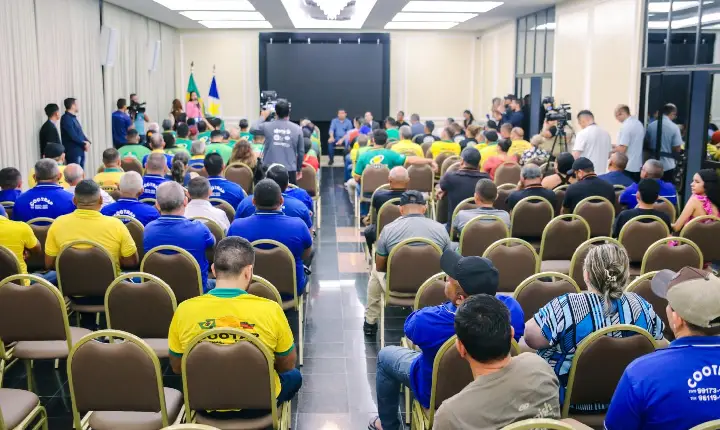 Governo regulamenta transporte alternativo e táxi intermunicipal em Roraima
