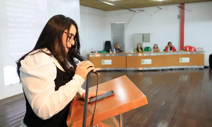IFRR abre seletivo para concurso de poesia voltado a mulheres