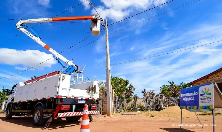 Iluminação em LED chega ao bairro João de Barro