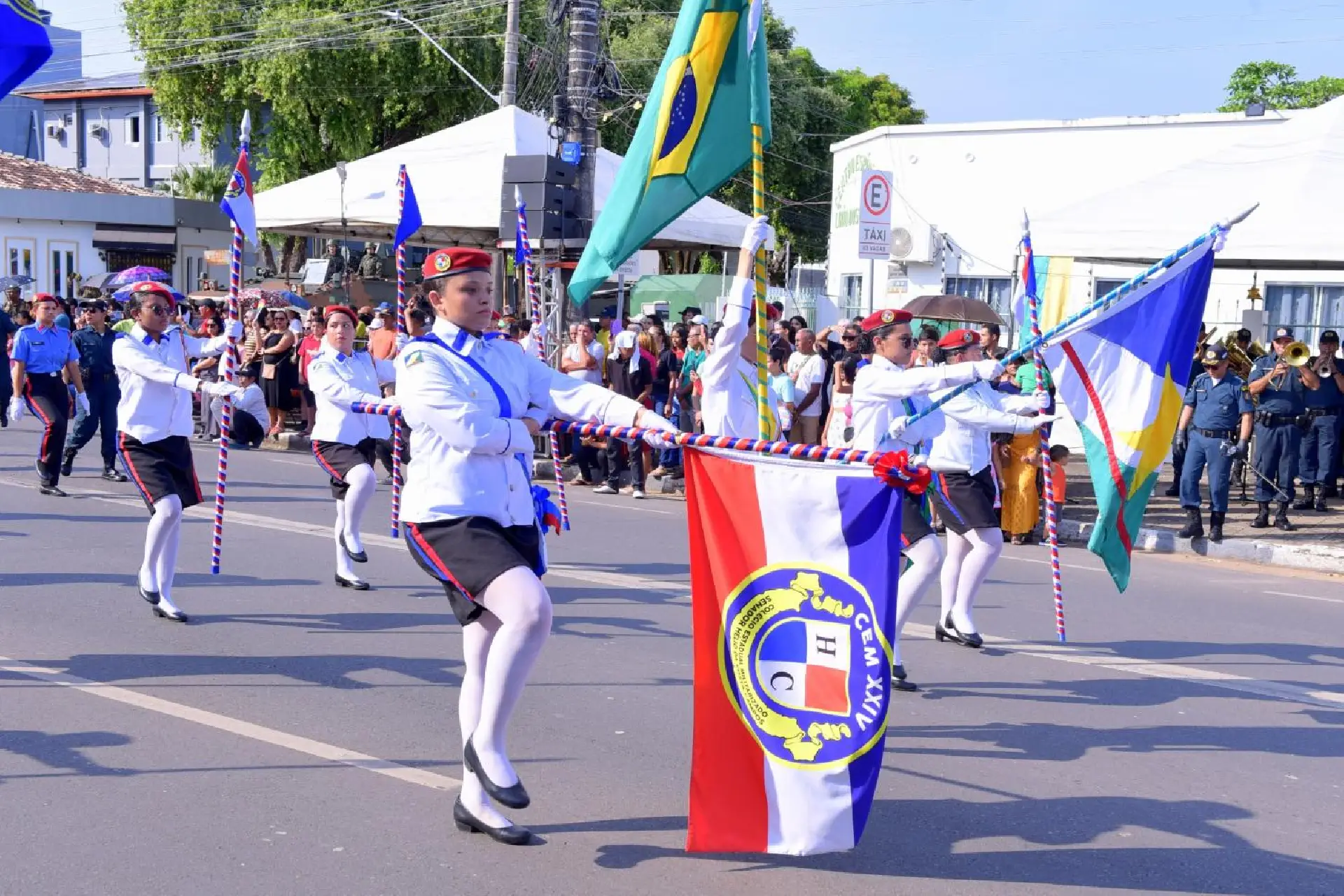 Independência ganha as ruas de Roraima em desfile que reúne gerações