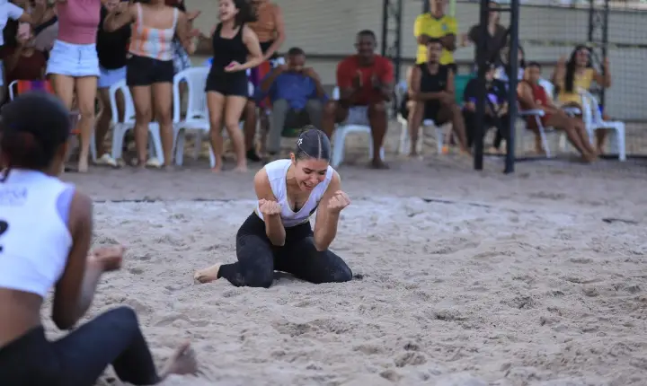 Jogos Escolares encerram disputas do vôlei de praia com participação de 96 duplas