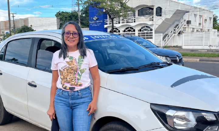 Justiça anula multa de motorista de táxi-lotação após atuação da Defensoria Pública