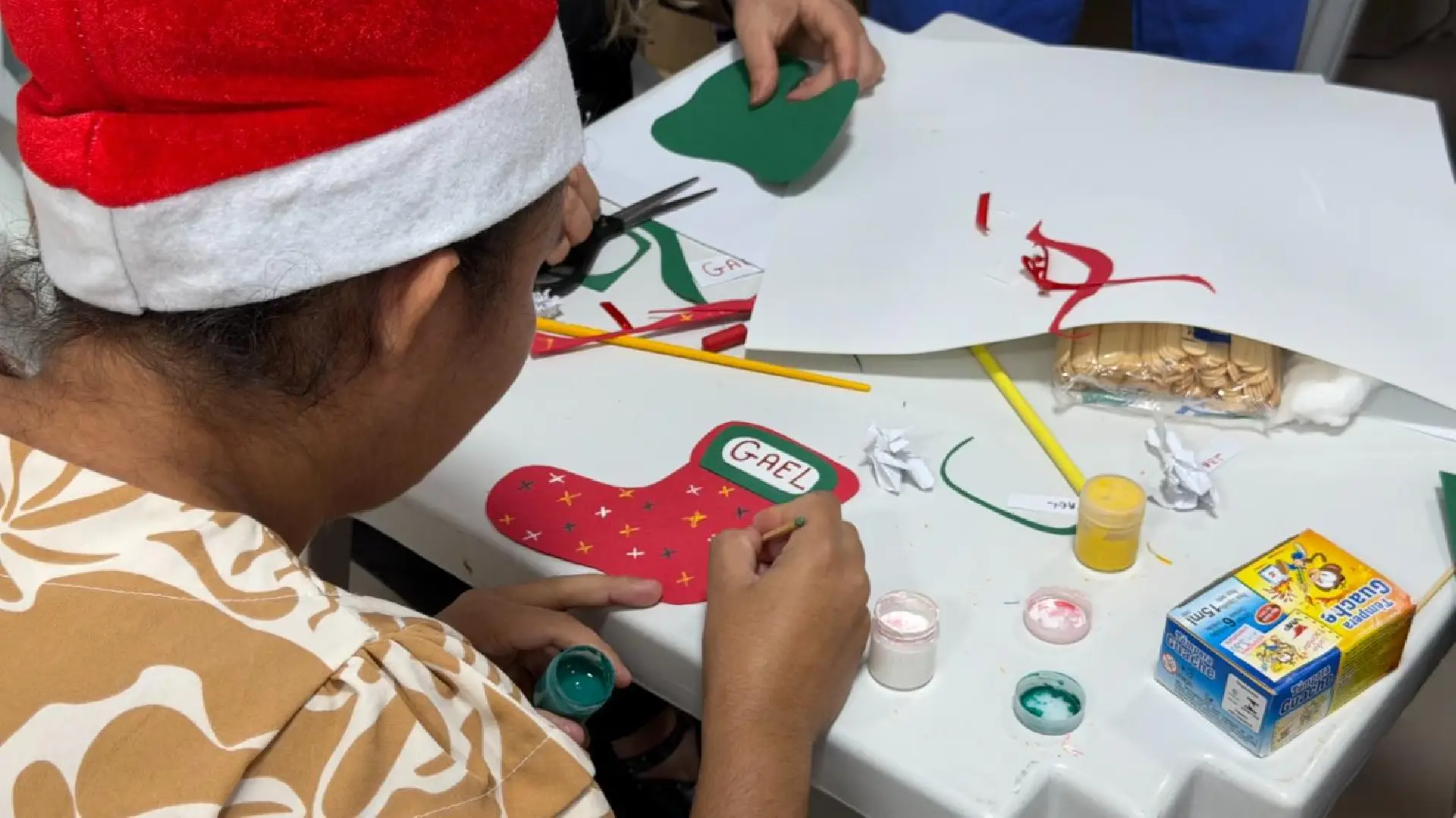 Maternidade promove ação de Natal para mães e bebês na UTI Neonatal