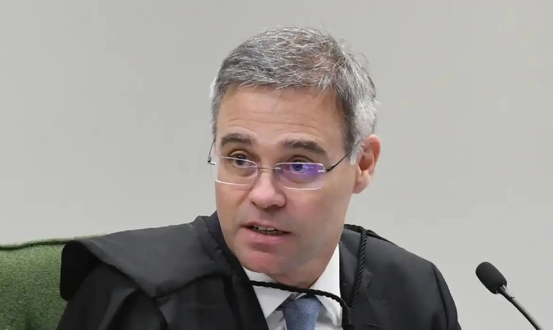 Mendonça libera post de Tabet sobre Nossa Senhora Aparecida
