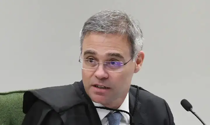 Mendonça libera post de Tabet sobre Nossa Senhora Aparecida