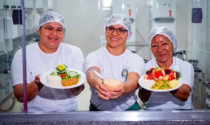 Merendeiras de Boa Vista são finalistas em concurso nacional de alimentação escolar