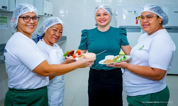 Merendeiras de Boa Vista vencem Concurso Melhores Receitas da Alimentação Escolar