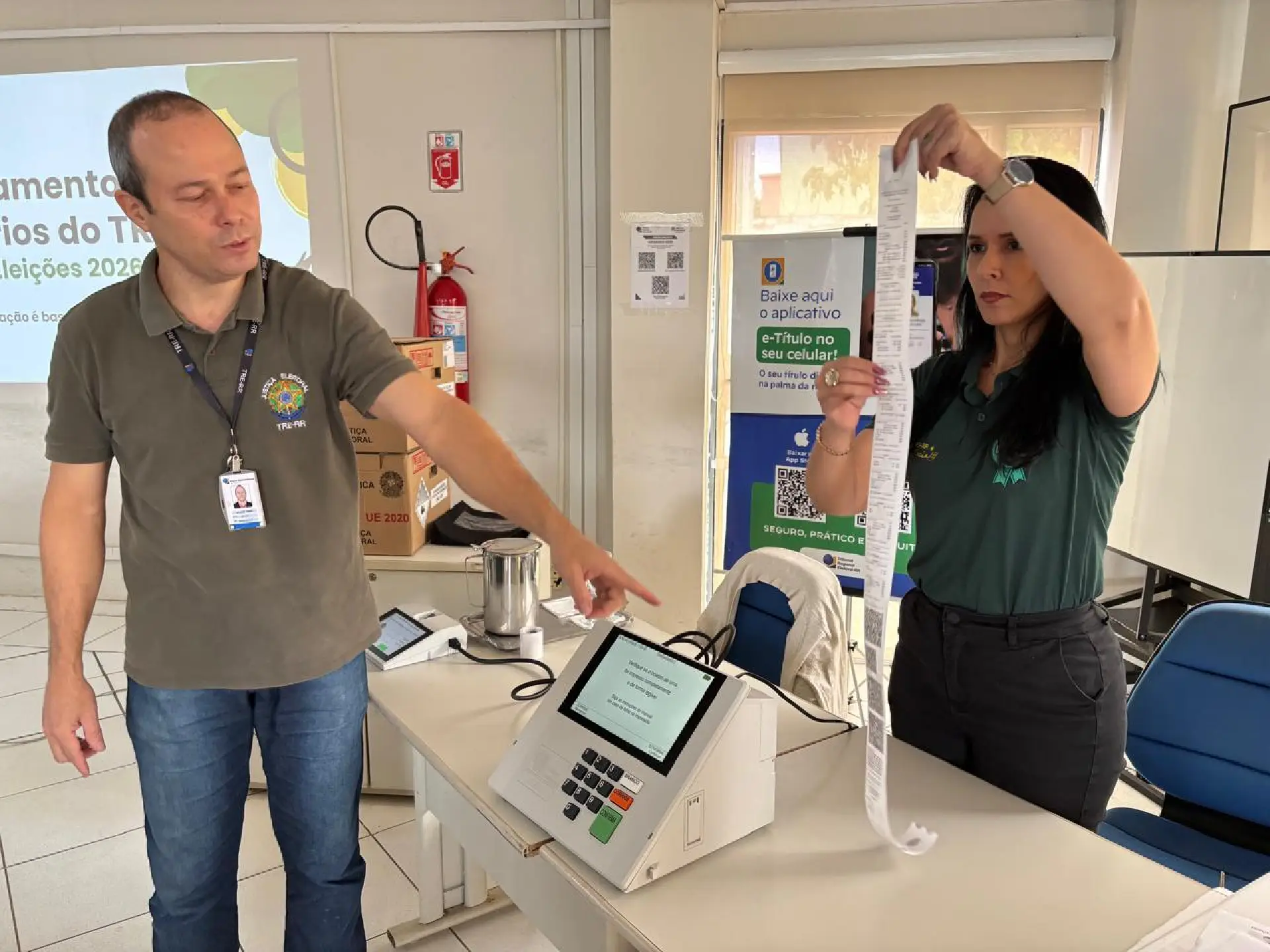 Mesários começam treinamento para atuar na eleição suplementar de Roraima