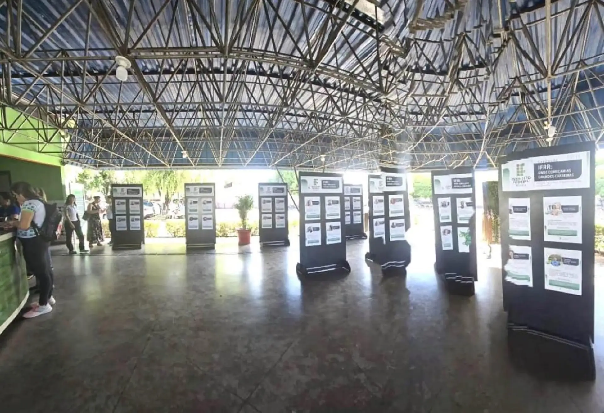 Mostra Conexão Egresso vai reunir histórias de ex-alunos do IFRR
