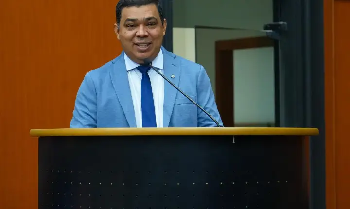 Na abertura do ano legislativo, Sampaio destaca avanços da ALERR e pede equilíbrio para 2026