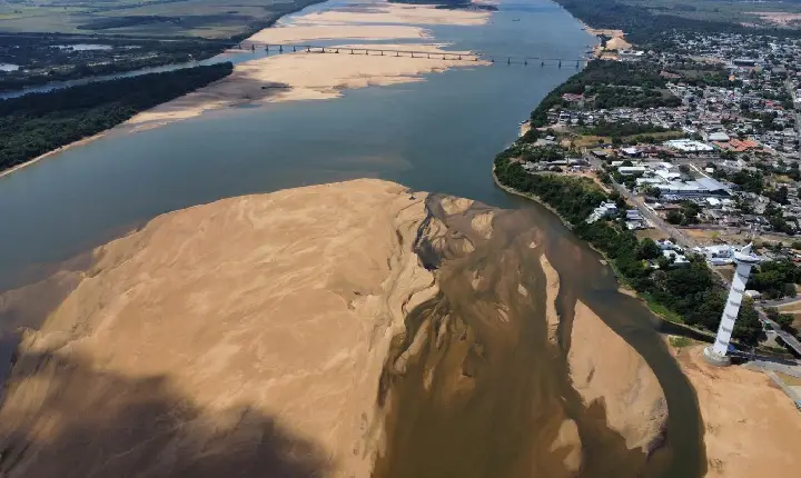 Nível do rio Branco oscila durante a semana e marca 56 centímetros em Boa Vista