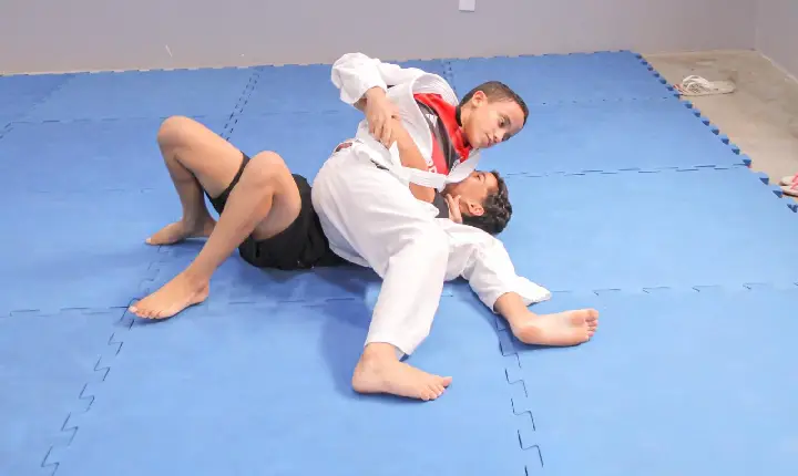 No Dia Mundial do Judô, ALERR destaca projeto que transforma vidas no estado