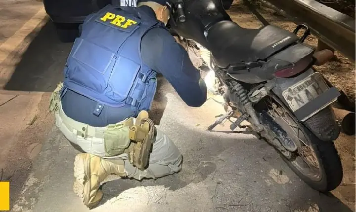 Operação da PRF intensifica combate a fraudes veiculares e detém sete pessoas em Roraima